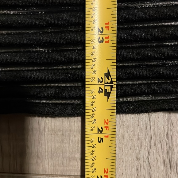 Trouve Sheer Striped Top - Picture 5 of 7